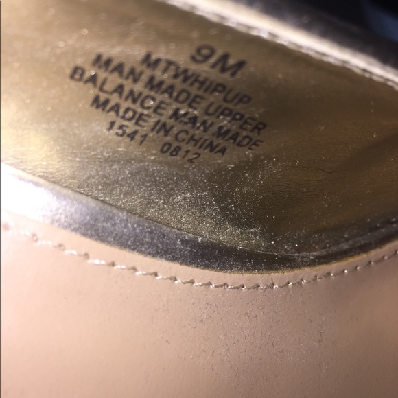 Shoes - Picture 5 of 5